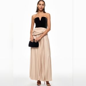 Et Ochs Elegant Black Velvet and Cream Strapless Gown
